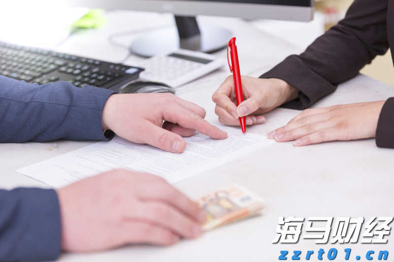 医我看丨光脚踩地补阳气、玩泥巴养脾胃，这些“接地气”养生法靠谱吗？